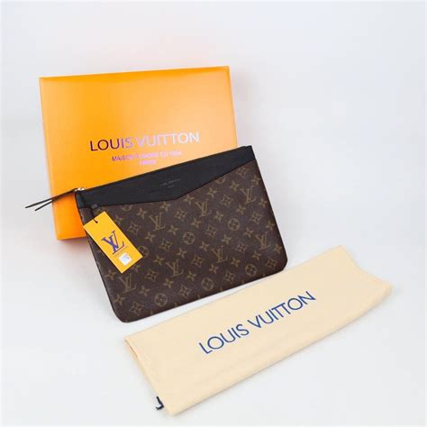 louis vuitton key pouch bloomingdale's.